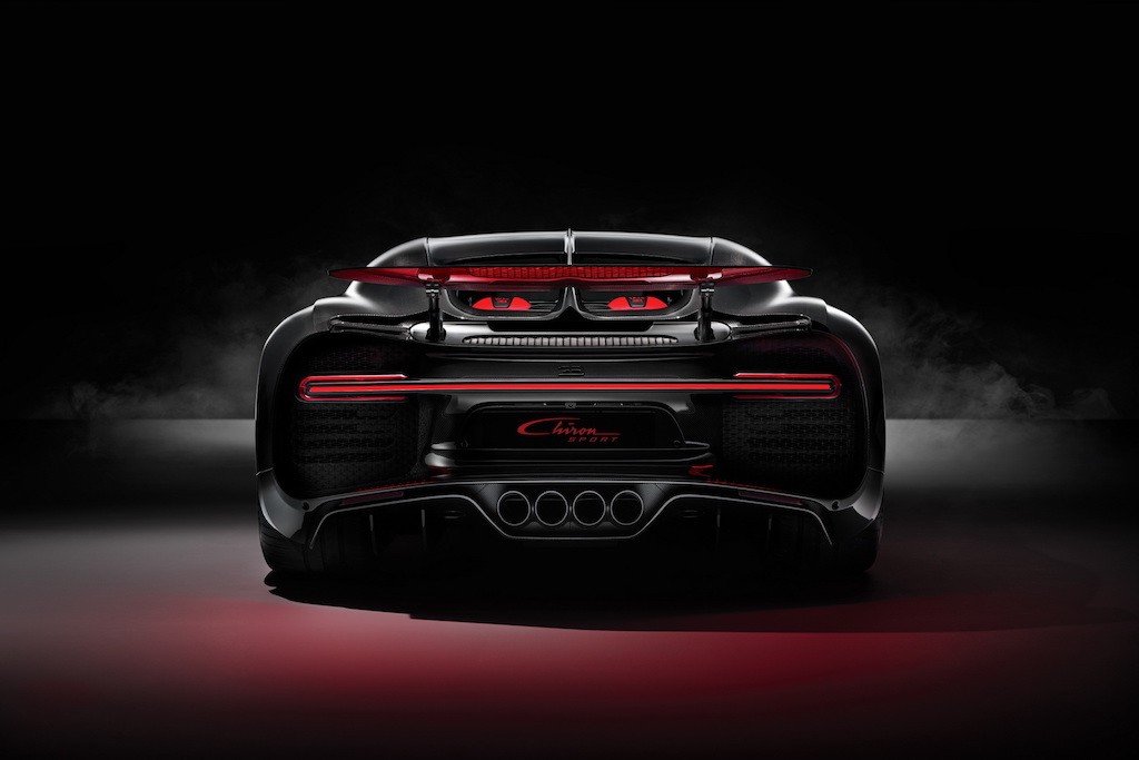 Siêu xe Bugatti Chiron Sport xuất hiện với giá “khủng” 74,2 tỷ ảnh 8