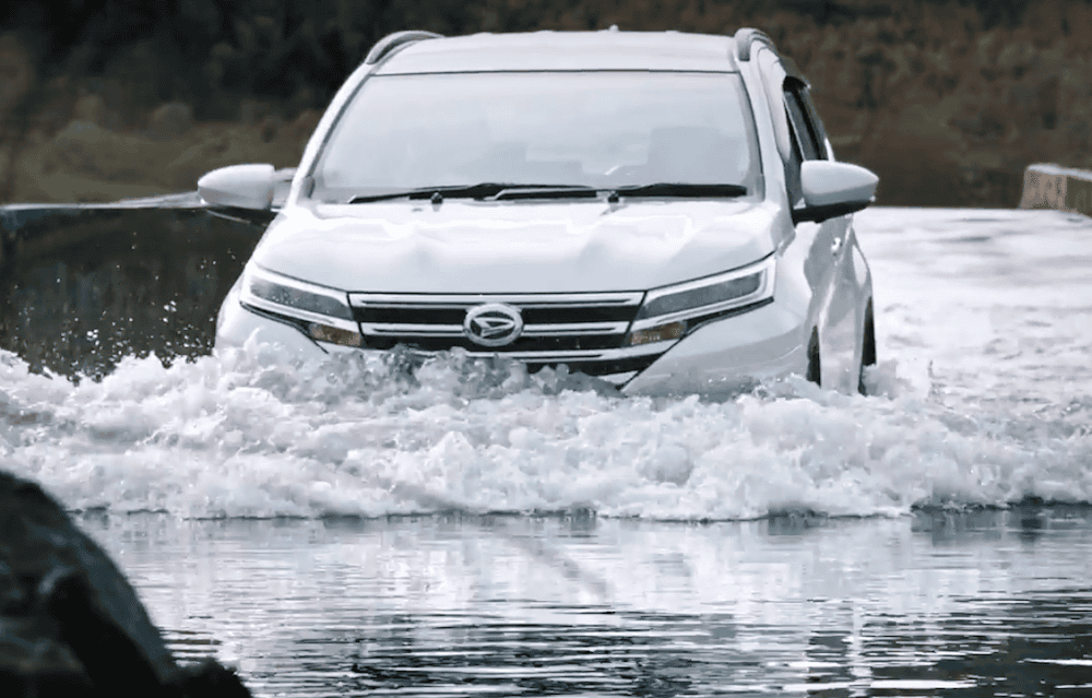 MPV giá rẻ Daihatsu Terios 2018: “Anh em song sinh” với Toyota Rush ảnh 6