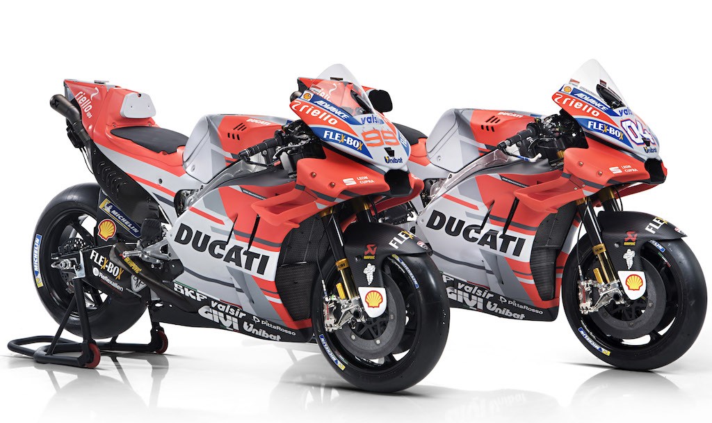 Soi chi tiết xe đua MotoGP Ducati Desmosedici GP18 ảnh 1