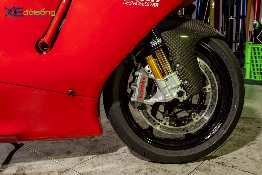 Siêu phẩm tốc độ Ducati Desmosedici RR đầu tiên lăn bánh tại Việt Nam ảnh 17