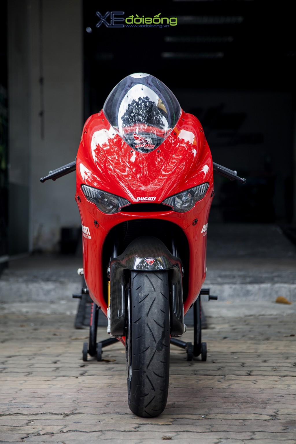 Siêu phẩm tốc độ Ducati Desmosedici RR đầu tiên lăn bánh tại Việt Nam ảnh 19