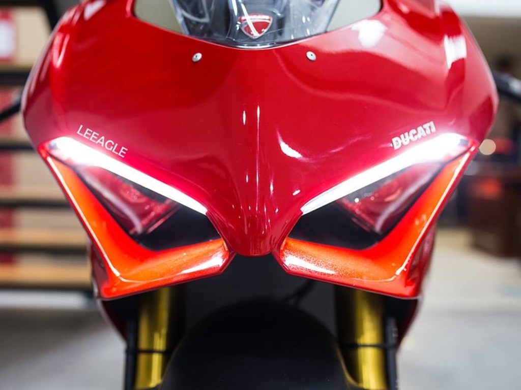 Chi tiết Ducati V4 S đầu tiên về Việt Nam, giá khoảng 1,6 tỷ đồng ảnh 3