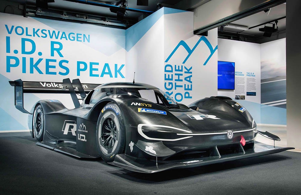Ra mắt siêu xe Volkswagen I.D. R Pikes Peak nhanh hơn xe đua F1 ảnh 1