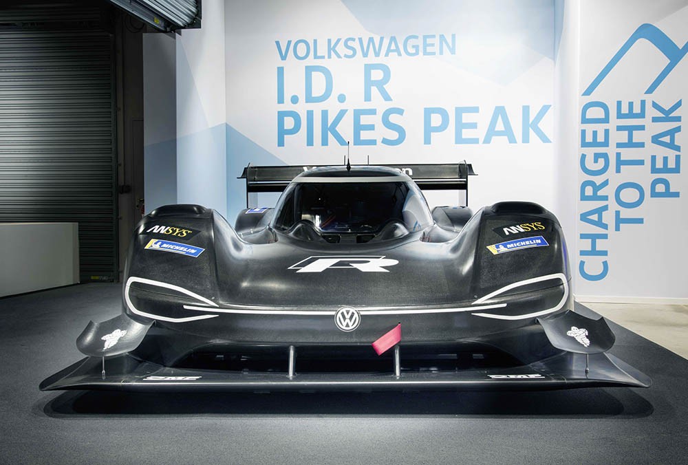 Ra mắt siêu xe Volkswagen I.D. R Pikes Peak nhanh hơn xe đua F1 ảnh 2