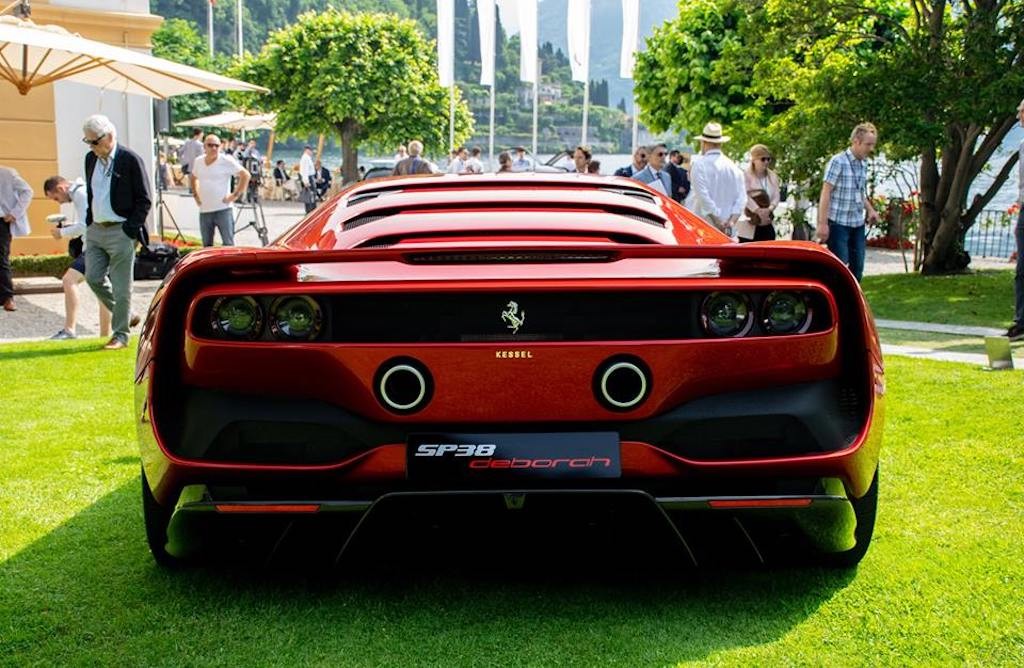 Chiêm ngưỡng siêu xe độc bản Ferrari SP38 “bằng xương bằng thịt“ ảnh 5