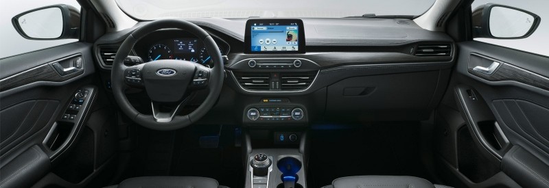 Ford Focus 2019 thế hệ mới: Trẻ trung hơn, công nghệ hiện đại hơn  ảnh 8