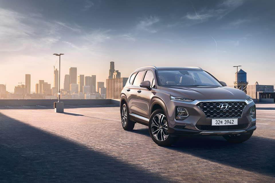 Ra mắt Hyundai Santa Fe 2018 thế hệ mới, giá từ 563 triệu đồng ảnh 1
