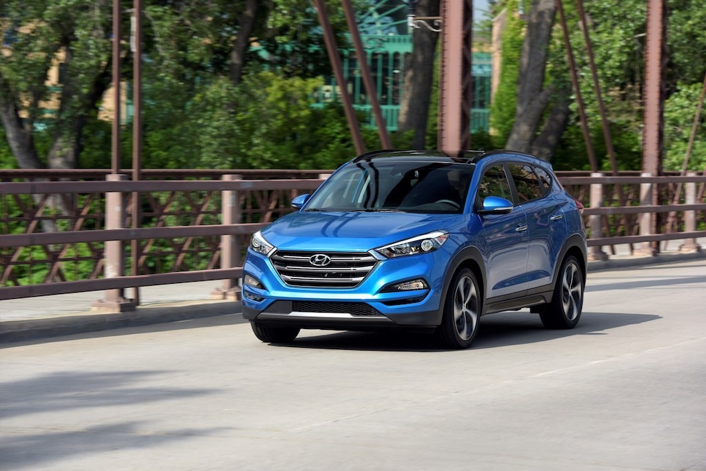 Crossover Hyundai Tucson Sport 2018 giá từ 568 triệu có gì mới? ảnh 1