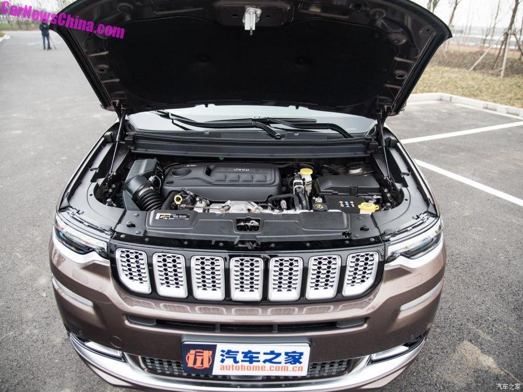Soi SUV 7 chỗ Jeep Grand Commander giá từ 1,01 tỷ ảnh 8