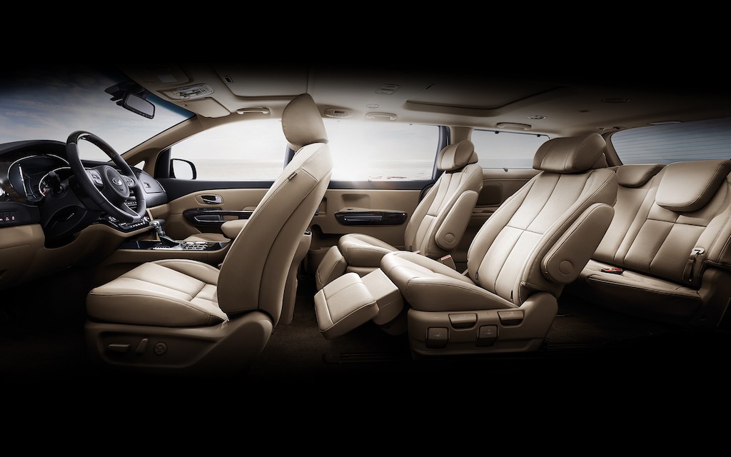 Kia Sedona 2019 ra mắt, bổ sung nhiều trang bị cao cấp ảnh 3