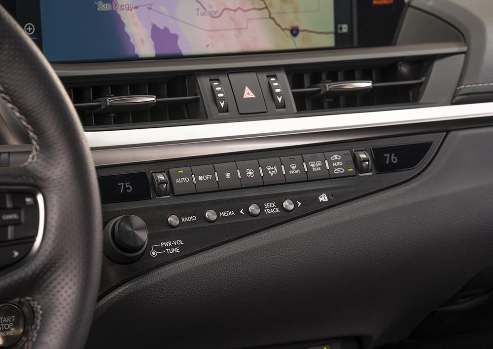 Chính thức ra mắt Lexus ES 2019 thế hệ mới ảnh 13