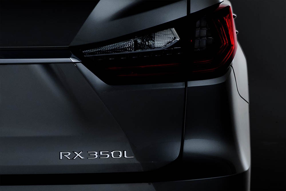 Lexus RX L 2018 với 7 chỗ hoàn toàn mới sắp ra mắt toàn cầu ảnh 2