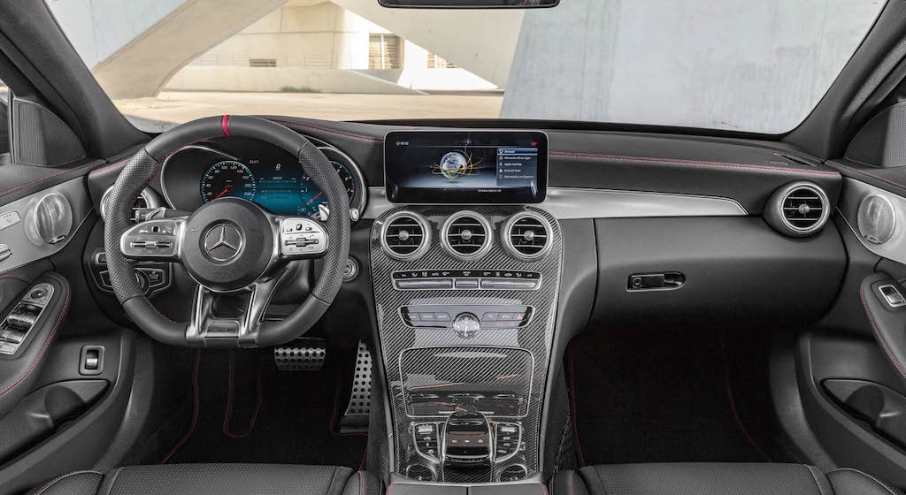 Ra mắt Mercedes-AMG C 43 2019 - sedan hiệu năng cao, giá hợp lý ảnh 3