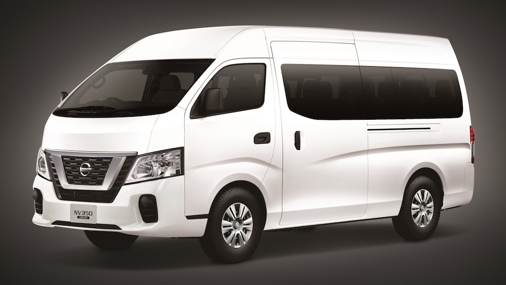Xe khách Nissan NV350 Urvan 2018 giá 728 triệu có gì mới? ảnh 1