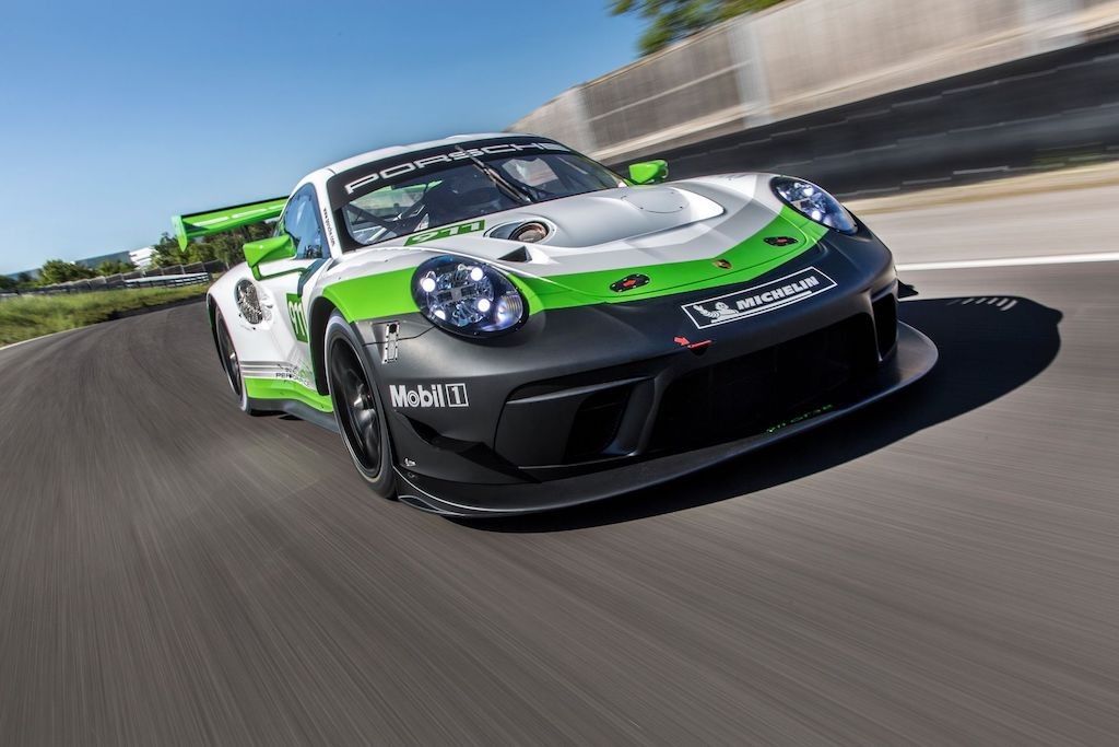 Siêu xe đua Porsche 911 GT3 R 2019 giá từ 12,5 tỷ ảnh 3