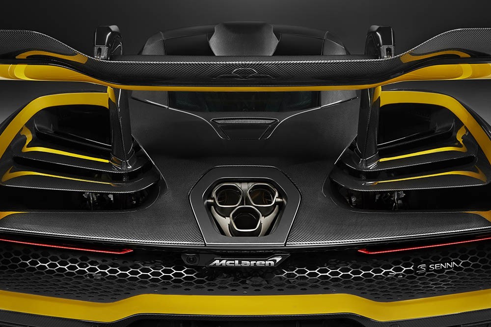Tốn 9 tỉ đồng để cá nhân hóa McLaren Senna Carbon Theme by MSO ảnh 7