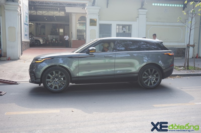 Nữ doanh nhân 9X sở hữu Range Rover Velar R-Dynamic SE đầu tiên Việt Nam ảnh 4