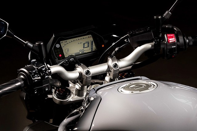 Quái thú naked bike mới của Yamaha có gì “hot“? ảnh 5