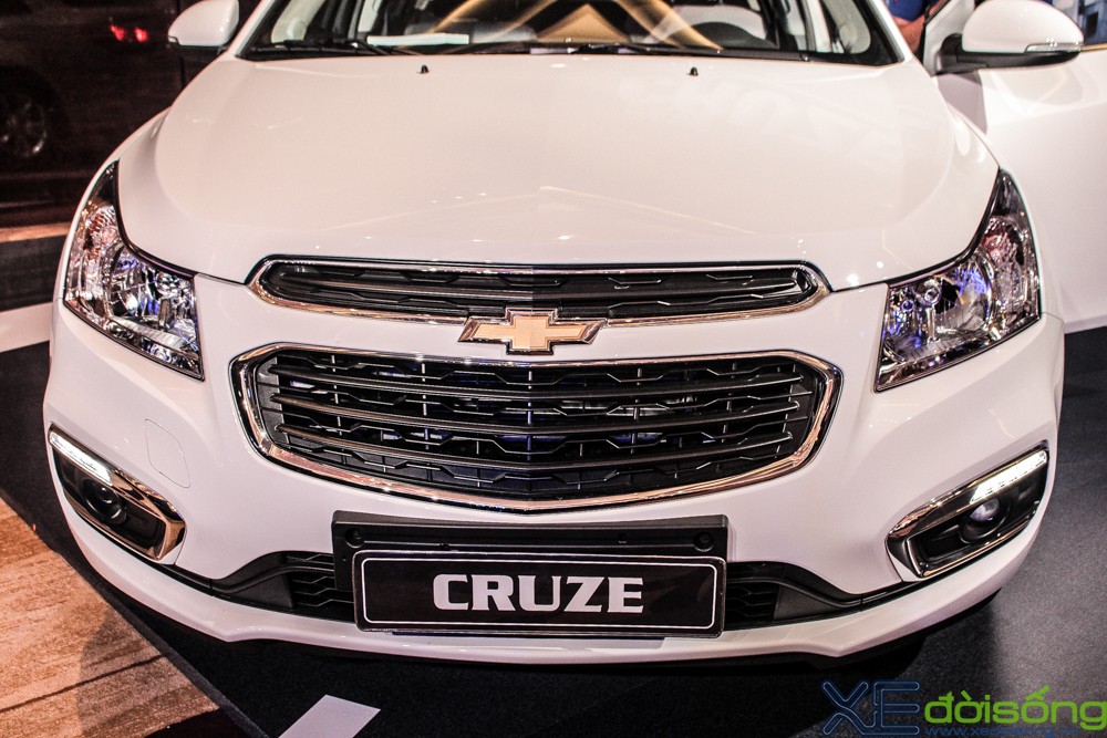 Soi kỹ Chevrolet Cruze 2015 rẻ nhất phân khúc ảnh 11