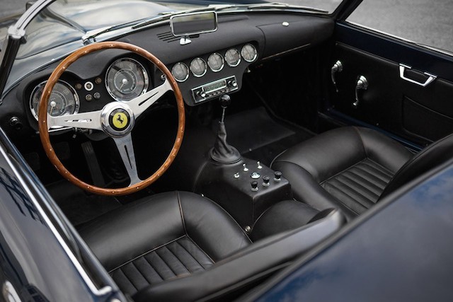 Tăng giá triệu đô cho Ferrari 250 California Spider đời 1959 ảnh 7