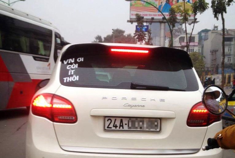 Những hình ảnh giao thông hài hước chỉ có tại Việt Nam ngày Tết ảnh 17