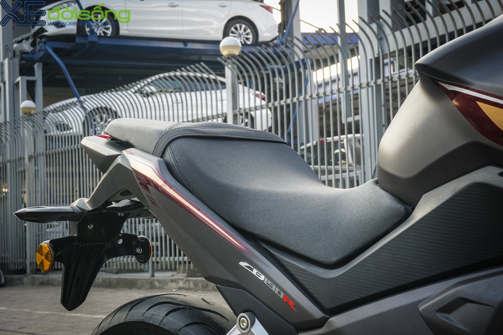 Dưới 100 triệu đồng, Honda CB190R có đủ hấp dẫn? ảnh 11