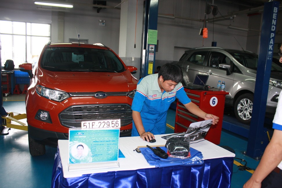 Tăng trưởng nóng, Ford Việt Nam tăng cường ‘chiều’ khách hàng ảnh 1
