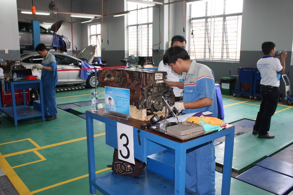 Tăng trưởng nóng, Ford Việt Nam tăng cường ‘chiều’ khách hàng ảnh 2