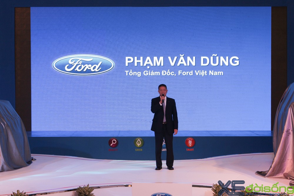 Dàn xe Ford thổi bùng Triển lãm ôtô Việt Nam 2015 ảnh 4