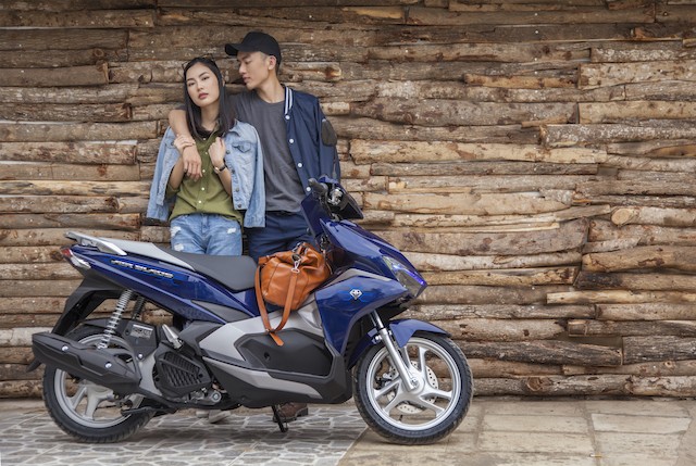 Honda Việt Nam tặng quà “chất” cho khách mua Winner ảnh 3