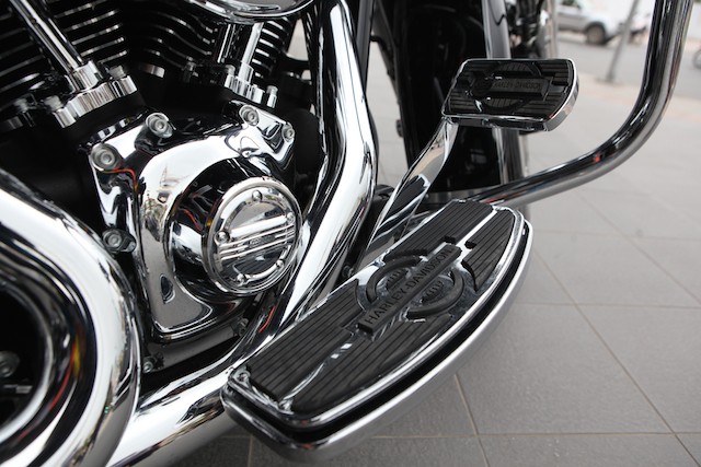 Harley-Davidson Road King Classic bản nâng cấp giá gần 1 tỷ đồng ảnh 4