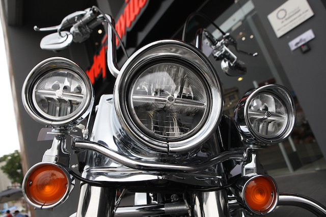 Harley-Davidson Road King Classic bản nâng cấp giá gần 1 tỷ đồng ảnh 2
