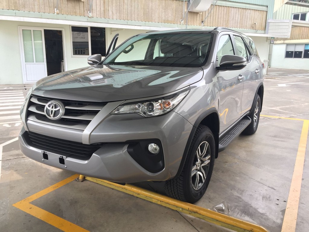 Xe Indonesia bắt đầu về Việt Nam, Toyota Fortuner liệu có hết khan hàng? ảnh 2