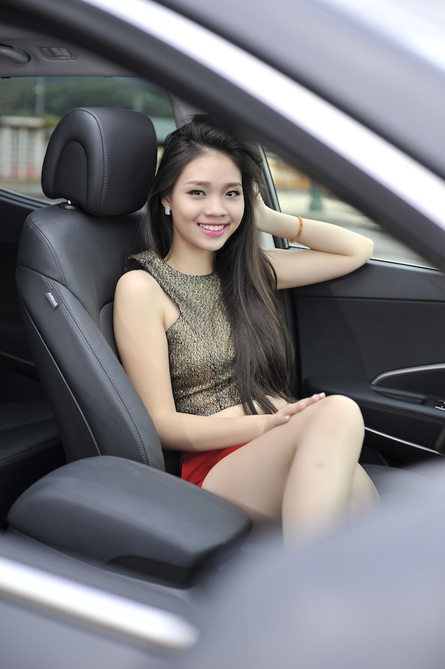 Thiếu nữ xinh đẹp bên Hyundai SantaFe 2015 trên cung đường Tây Bắc ảnh 13