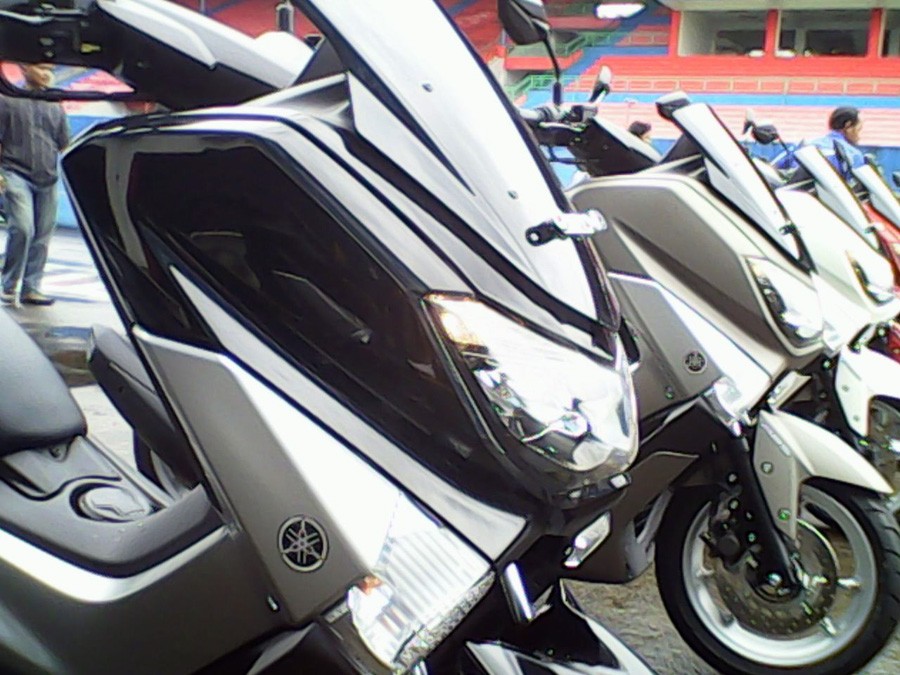 Yamaha chính thức chốt giá NMax 150 rẻ hơn Honda PCX ảnh 8
