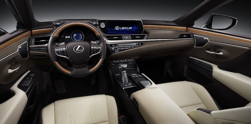 Lexus ES 250 thế hệ mới chốt giá 2,5 tỷ đồng tại Việt Nam ảnh 4