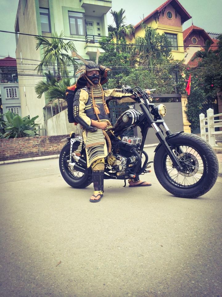 Samurai lái môtô đón Tết ở Hà Nội ảnh 4