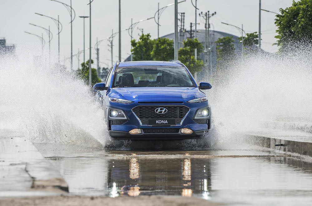 Mới ra mắt, Hyundai Kona đã khiến Ford EcoSport phải “dè chừng“ ảnh 1