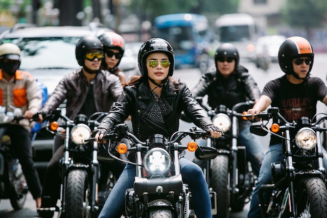 Thời trang xuống phố cùng Harley-Davidson Sportster tại Việt Nam ảnh 1