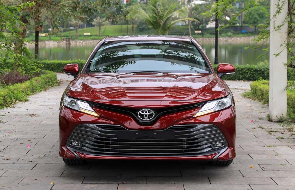 Toyota Camry 2019 thế hệ mới có giá từ 1,029 tỷ đồng tại Việt Nam ảnh 4
