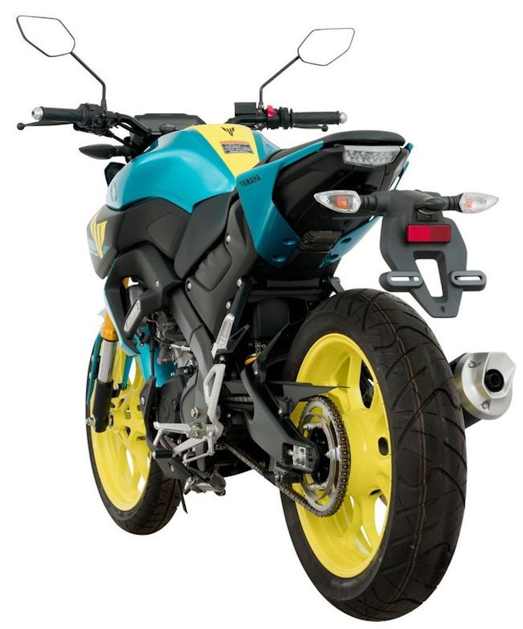 Naked bike Yamaha MT-15 có bản đặc biệt mới, nhìn lướt qua cứ ngỡ đàn anh MT-09 ảnh 3