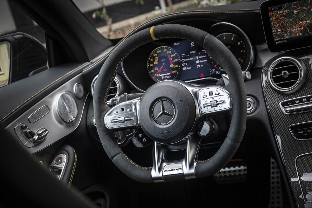 Chi tiết bộ tứ “ngựa nòi” Mercedes-AMG C 63/C 63 S 2019 ảnh 20