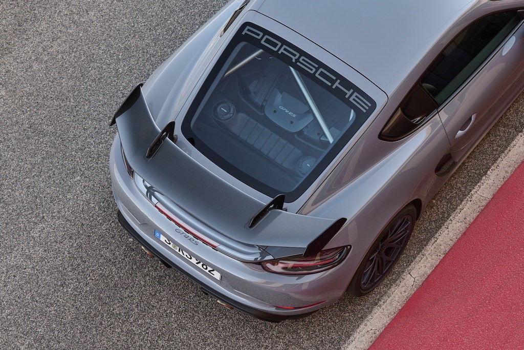 Porsche 718 GT4 RS chính thức “trình làng“: Là 911 GT3 RS nhưng động cơ đặt sai chỗ! ảnh 4