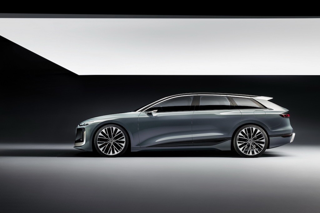 Sẵn sàng cho tương lai chạy điện, Audi vẫn không quên “đặc sản” xe wagon với A6 Avant e-tron concept ảnh 10
