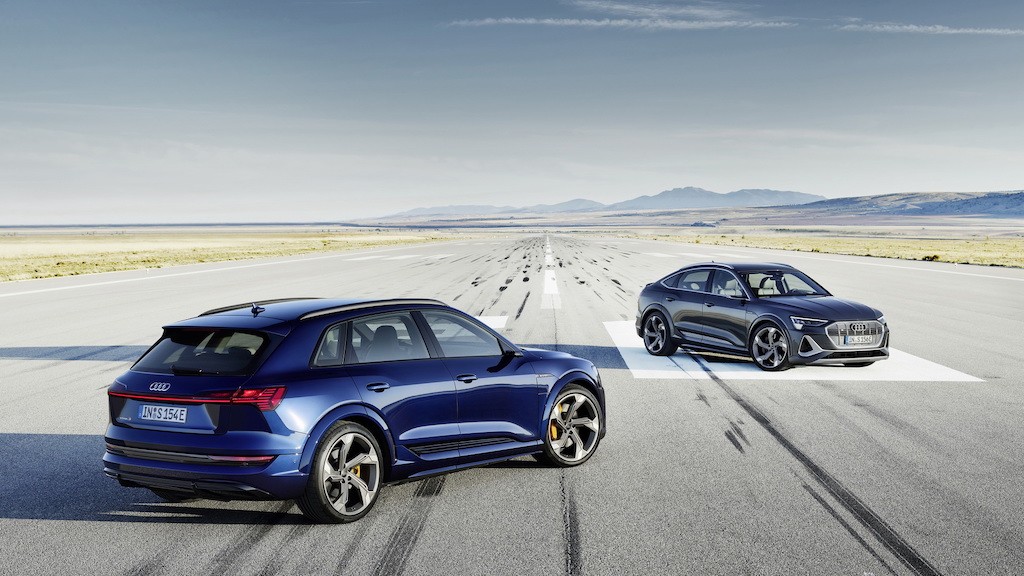 Chuyển sang xe điện, Audi vẫn không quên truyền thống hiệu năng cao với cặp đôi E-Tron S ảnh 1