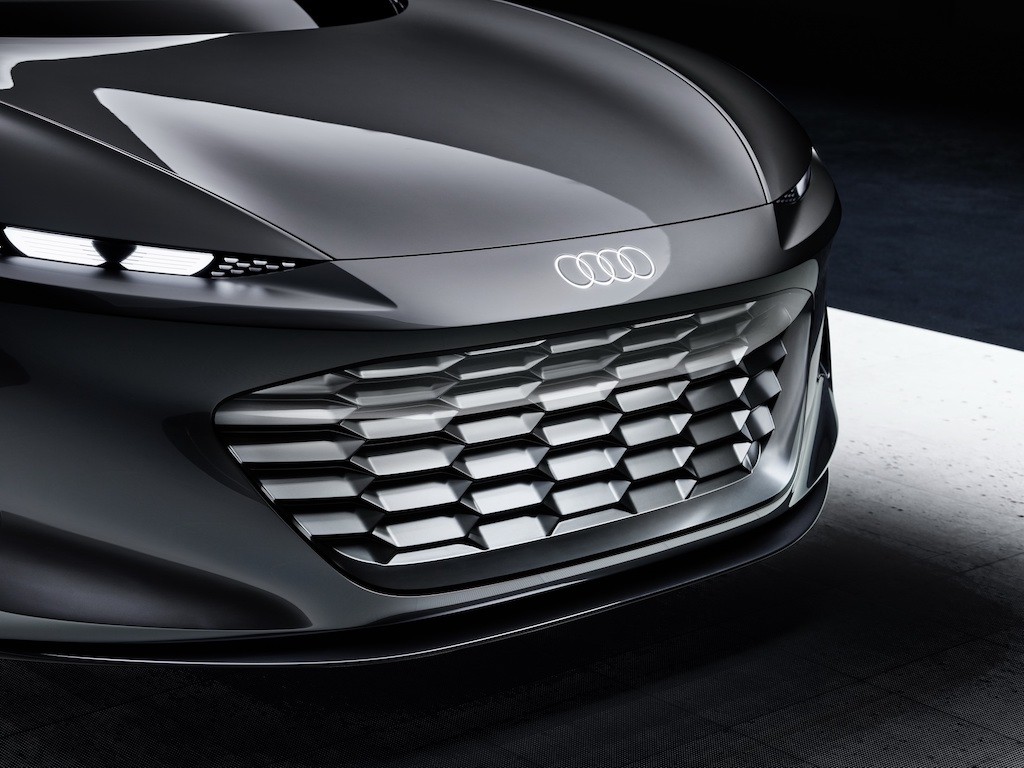 Nổi tiếng vì sự bảo thủ, liệu Audi có thể “lột xác” ngoạn mục xế sang A8 trong tương lai như Grandsphere concept? ảnh 14