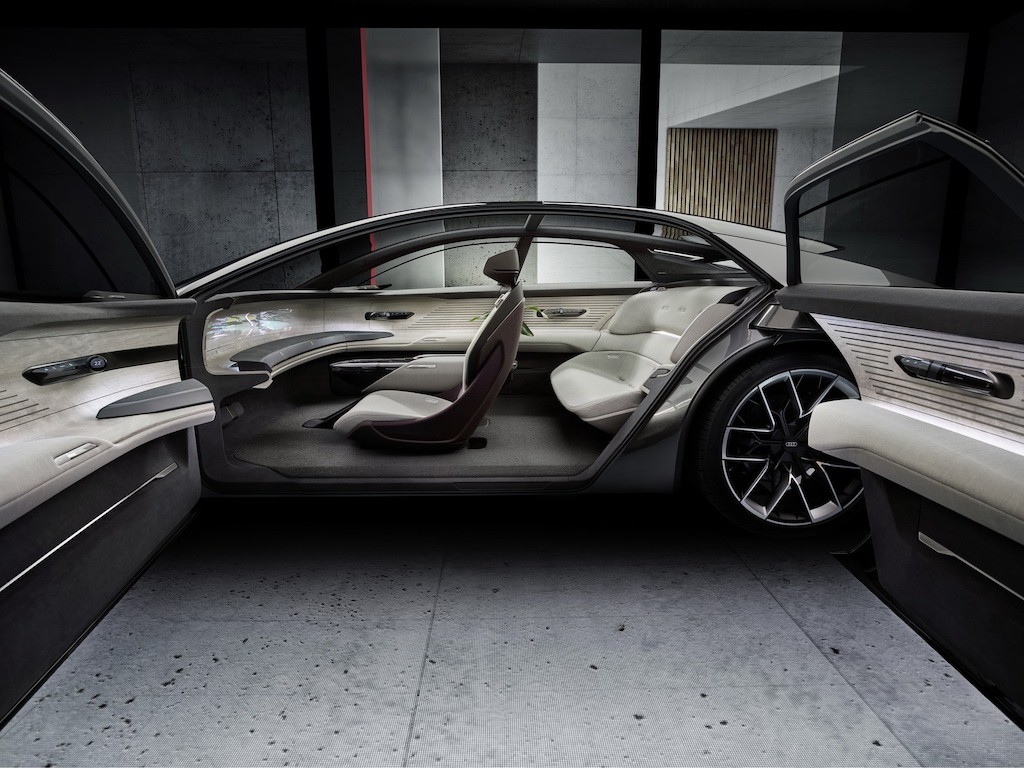 Nổi tiếng vì sự bảo thủ, liệu Audi có thể “lột xác” ngoạn mục xế sang A8 trong tương lai như Grandsphere concept? ảnh 4