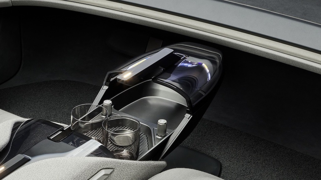 Nổi tiếng vì sự bảo thủ, liệu Audi có thể “lột xác” ngoạn mục xế sang A8 trong tương lai như Grandsphere concept? ảnh 7