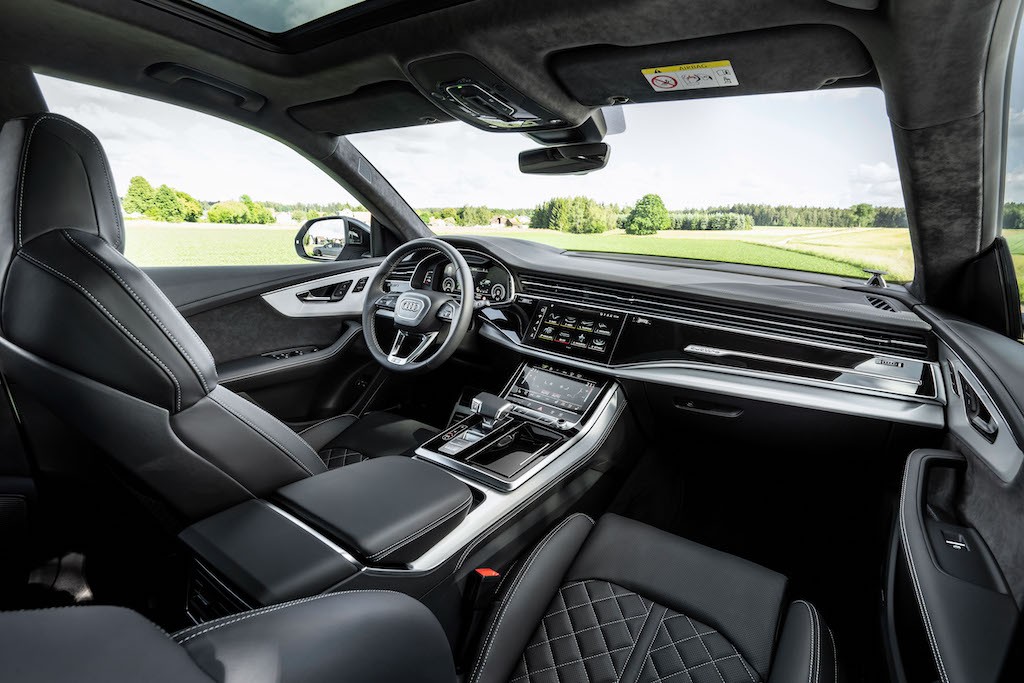 Thêm động cơ điện cắm sạc ngoài, SUV cao cấp nhất nhà Audi sẽ được “mở khoá” những khả năng gì? ảnh 5
