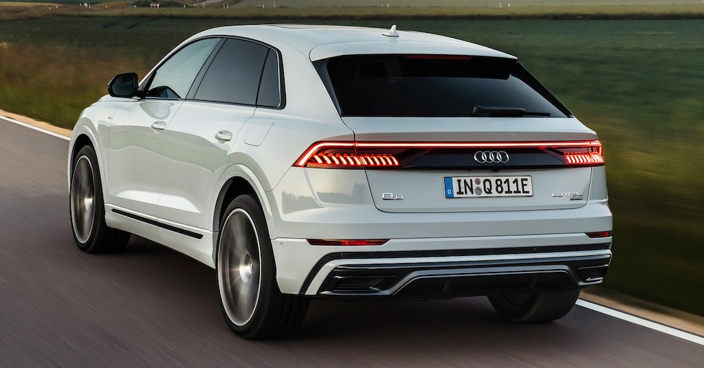 Thêm động cơ điện cắm sạc ngoài, SUV cao cấp nhất nhà Audi sẽ được “mở khoá” những khả năng gì? ảnh 13